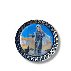 Vintage Magnet Religious Virgin Mary Our Lady of Fatima 1.3"
